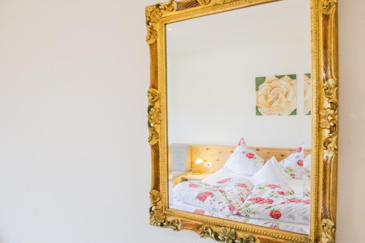 Bed and Breakfast Garni Stuebele Тироло Экстерьер фото
